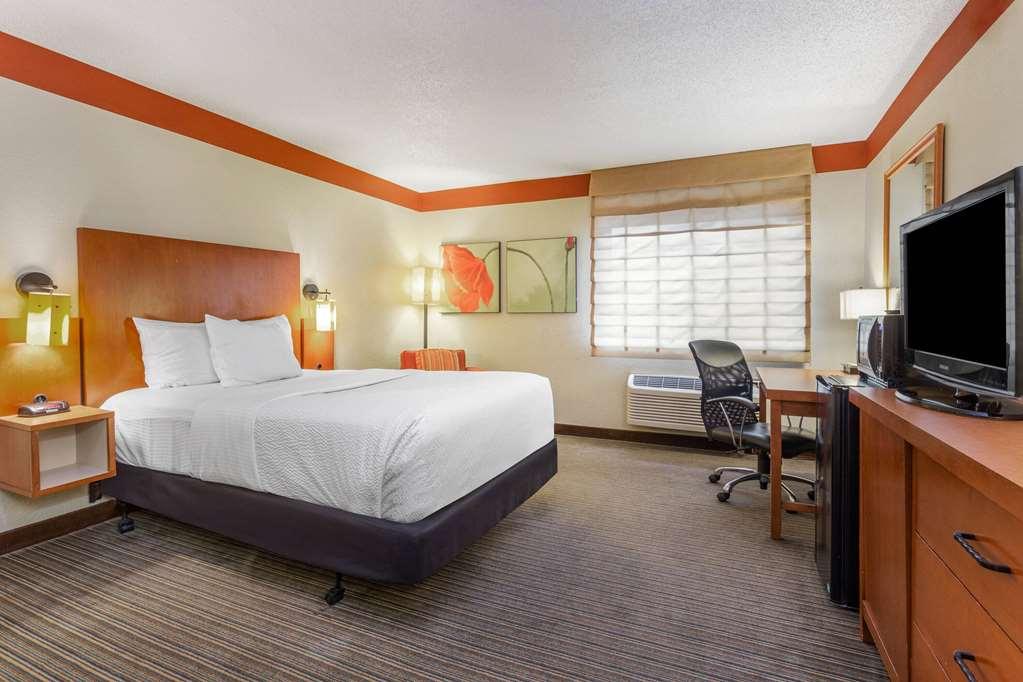 La Quinta By Wyndham Chicago Tinley Park Hotel Szoba fotó